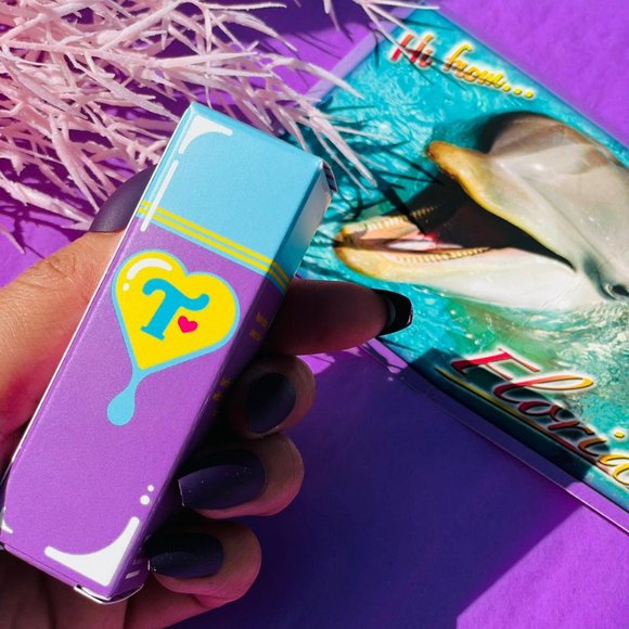 Trixie Back to the Fuchsia - Synth Gloss 💜 💜 - Picture 7 of 9